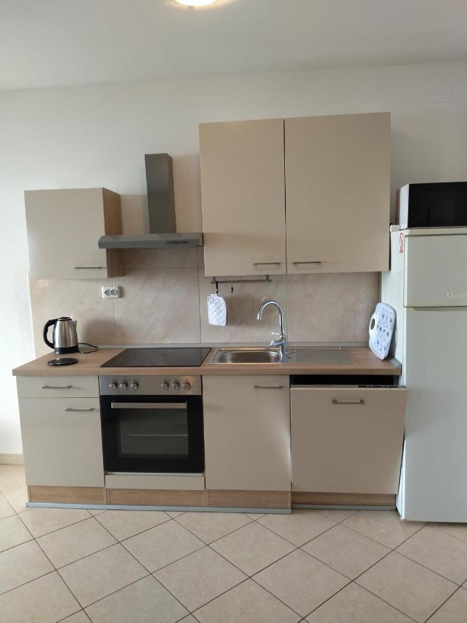 Apartman Cemeljic Leilighet Mandre Eksteriør bilde